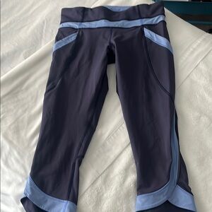 Lululemon Navy and Light Blue Athletic Leggings